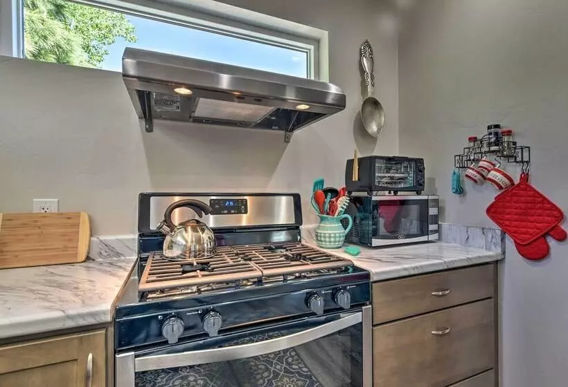 Ski Snow Bowl & Hike: Cozy Flagstaff Cottage!