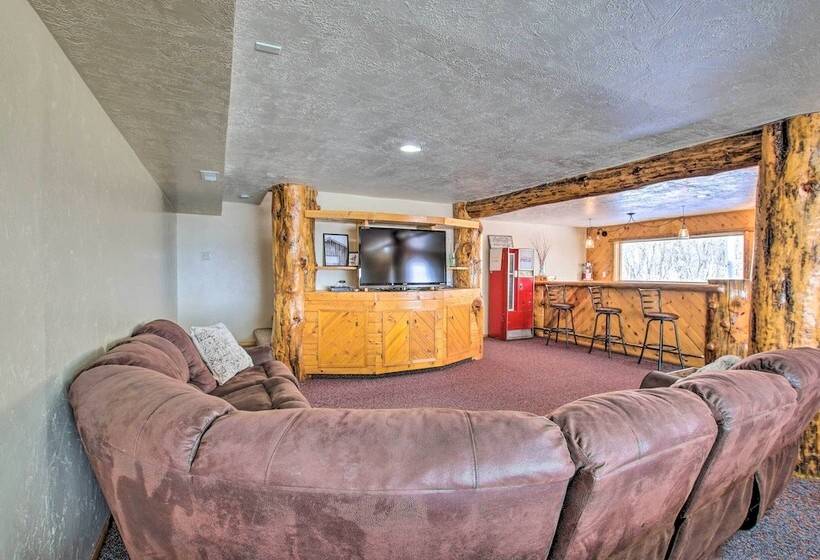 Bright Bear Lake Lodge W/ Hot Tub + Game Room