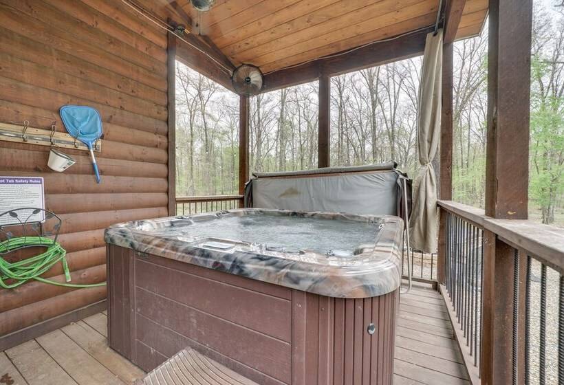 Broken Bow Cabin: 5 Mi To Beavers Bend Marina!