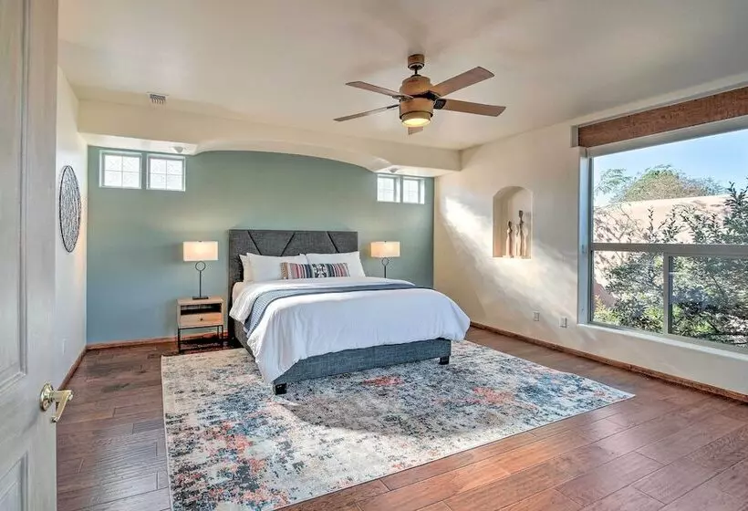 Central Sedona Home W/ Red Rock Mtn View, Fire Pit