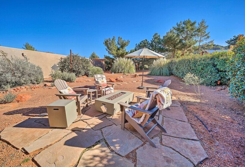Central Sedona Home W/ Red Rock Mtn View, Fire Pit