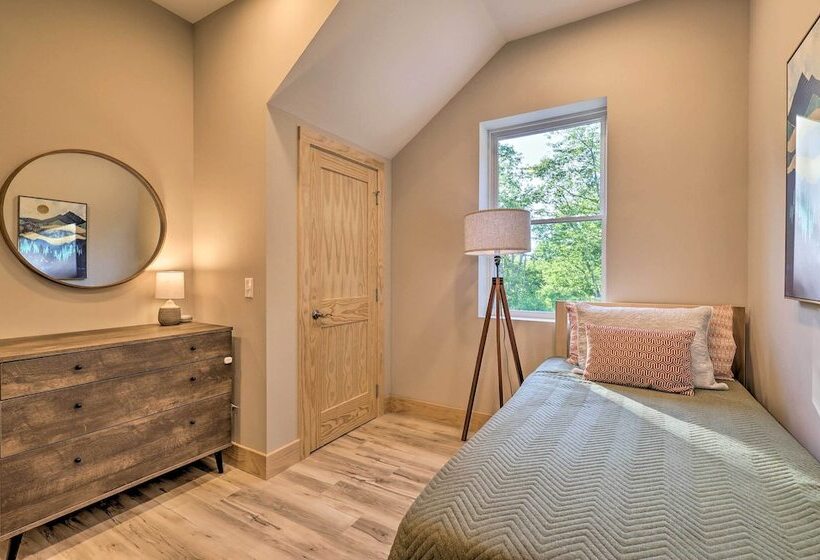 Charming Blue Ridge Mtn Home With Sauna + Grill!