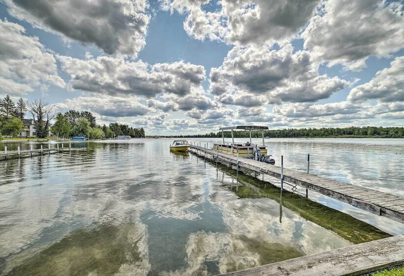 Charming Tiny Cottage 5 W/ Crooked Lake Access!