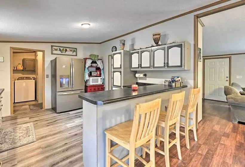 Charming White Lake Homestead W/ Fire Pit!