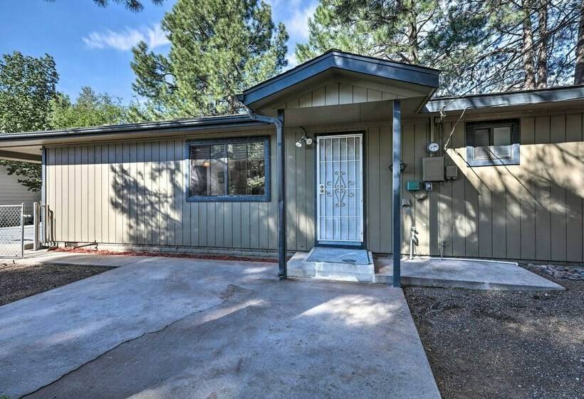 Contemporary Flagstaff Retreat W/ Ponderosas!