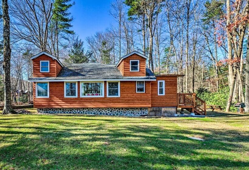 Cozy Tannersville Gem   Ski, Hike, Explore!