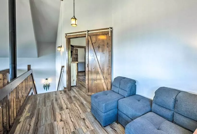 Hot Tub & Mtn View: Cripple Creek Retreat!