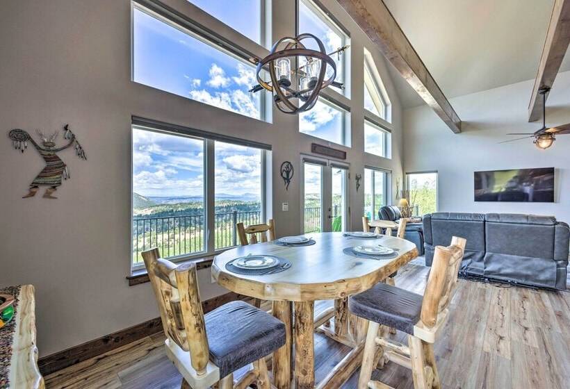 Hot Tub & Mtn View: Cripple Creek Retreat!