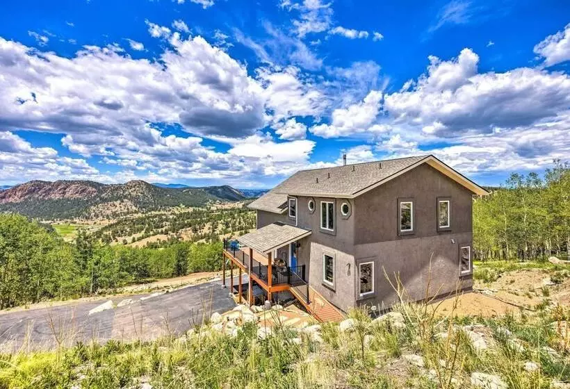 Hot Tub & Mtn View: Cripple Creek Retreat!