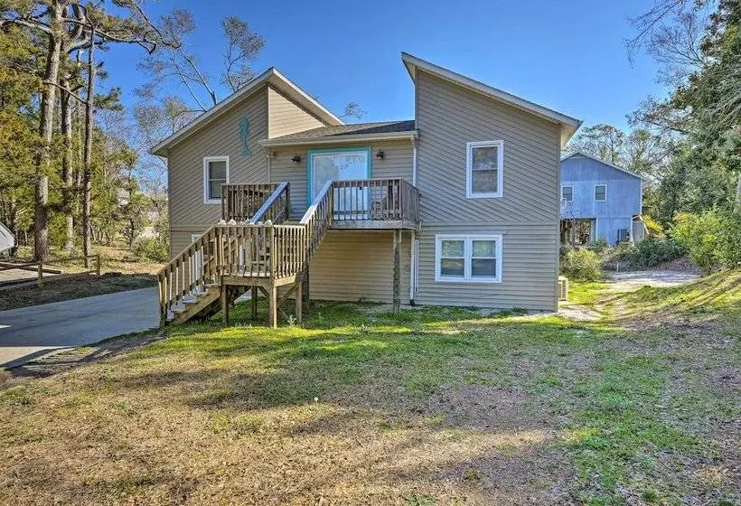 Emerald Isle Escape: Walk To Ocean