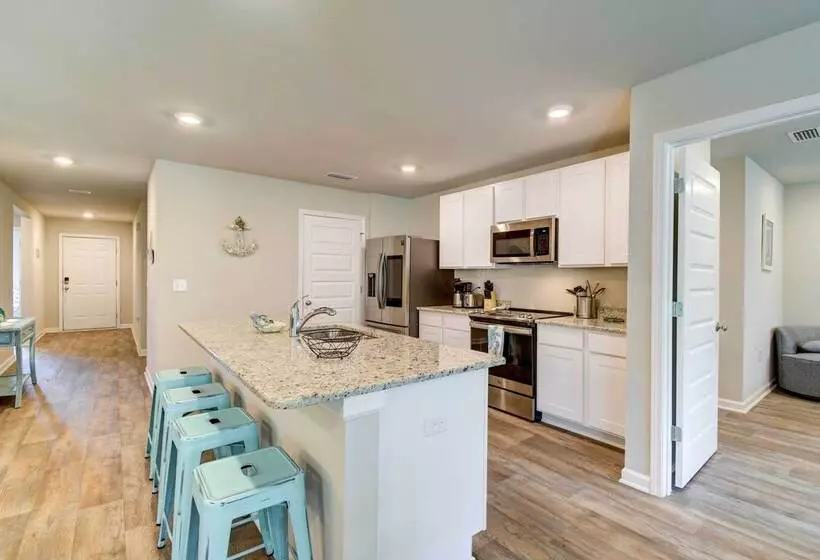 Foley Vacation Rental: 7 Mi To Gulf Shores Beaches