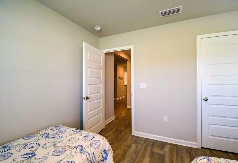 Foley Vacation Rental: 7 Mi To Gulf Shores Beaches