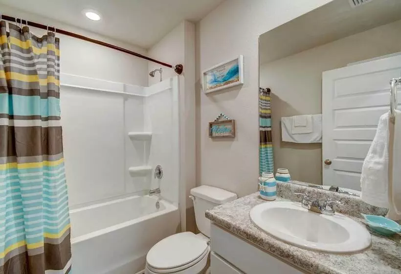 Foley Vacation Rental: 7 Mi To Gulf Shores Beaches