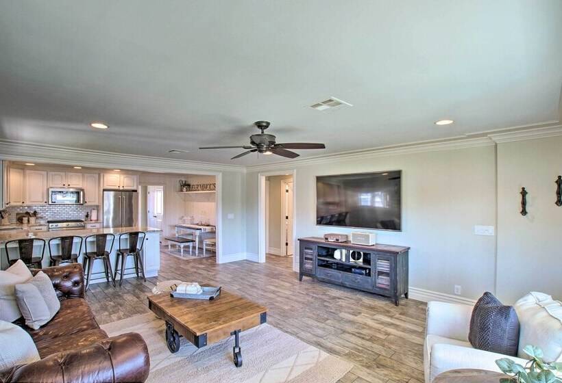 Gilbert Home W/ Fire Pit: Walk To Downtown!