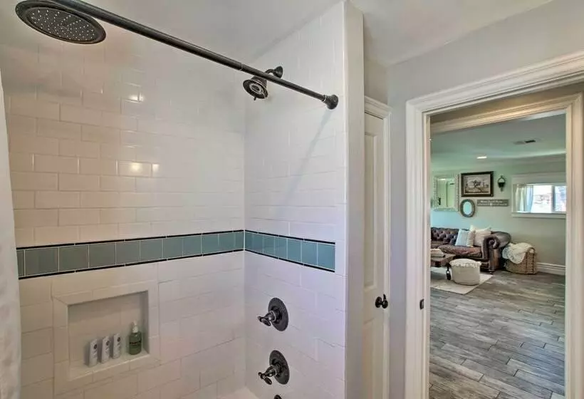 Gilbert Home W/ Fire Pit: Walk To Downtown!