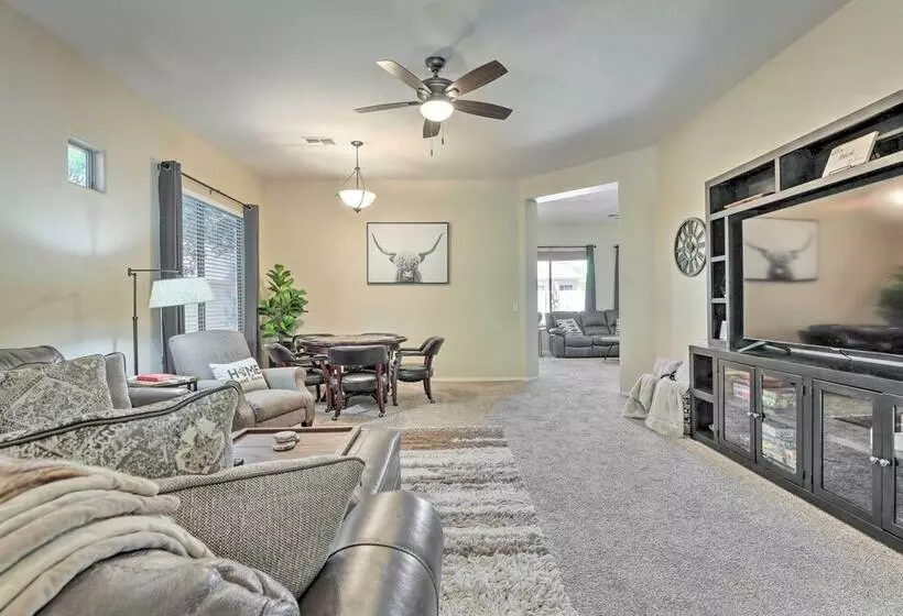 Goodyear Retreat W/ Pool ~ 30 Mi To Phoenix!