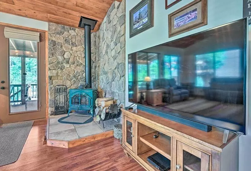 Bring A Pet: Happy Jack Cabin W/ Fire Pit!