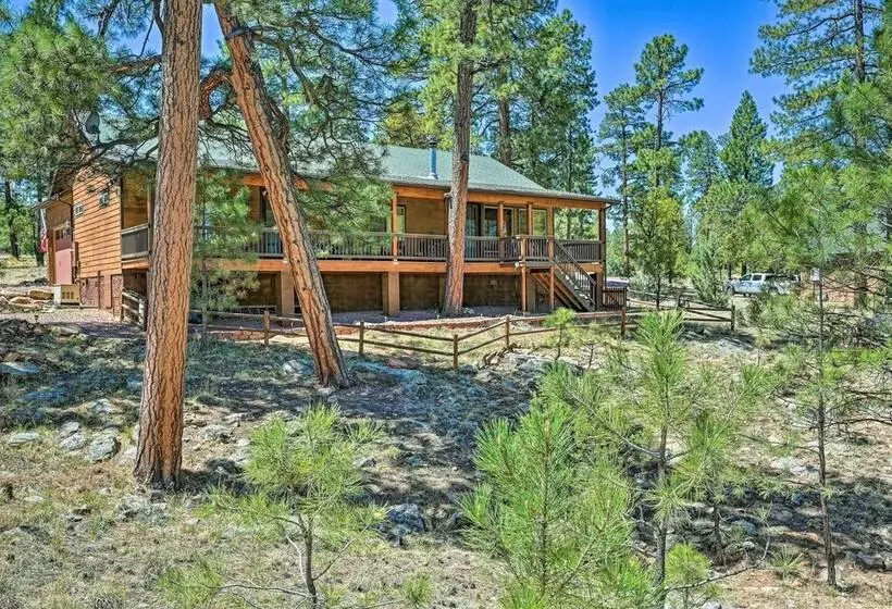 Bring A Pet: Happy Jack Cabin W/ Fire Pit!