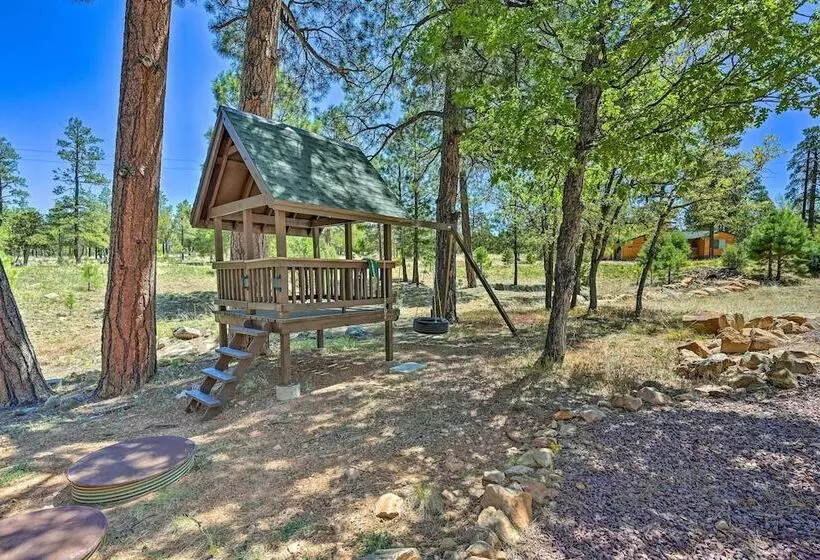 Bring A Pet: Happy Jack Cabin W/ Fire Pit!