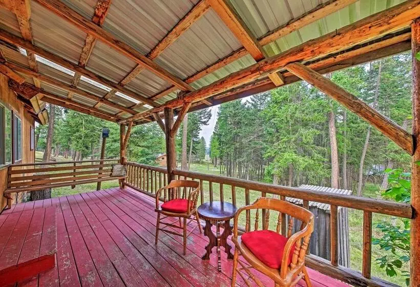 Hilltop Cabin Retreat By Lake Koocanusa!