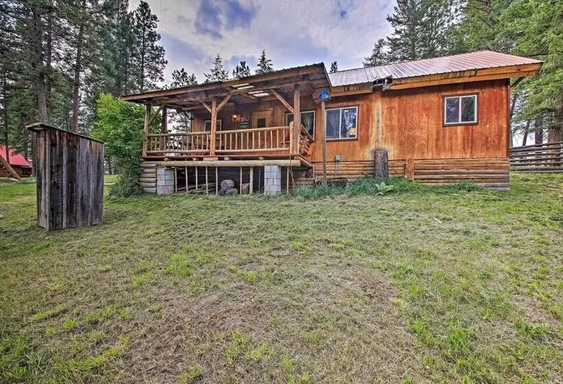 Hilltop Cabin Retreat By Lake Koocanusa!