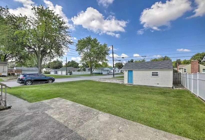 Indianapolis Area Home   Walk To The Speedway!