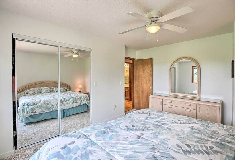 Lake Cumberland Home W/ Deck + Water Access!