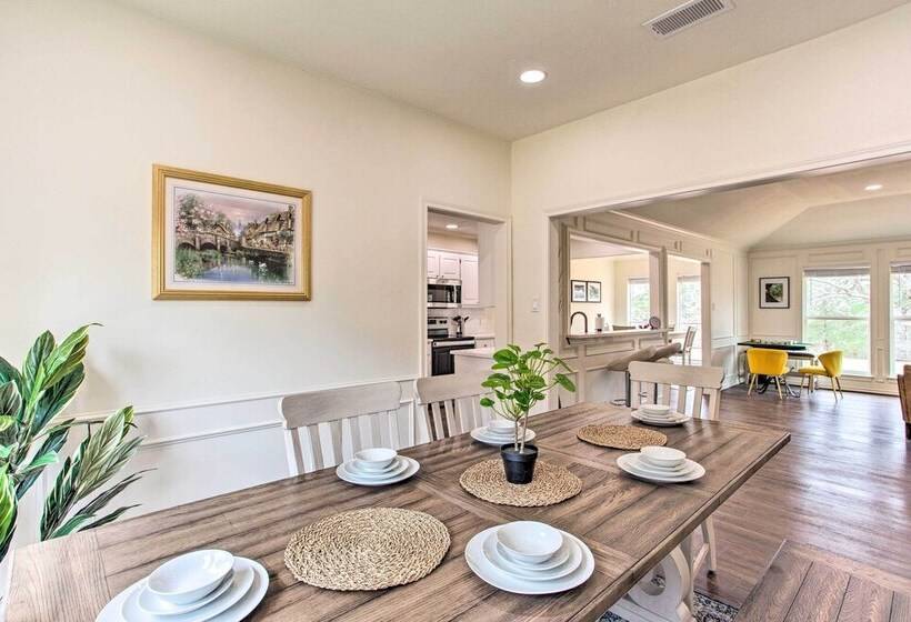 Lake Texoma Retreat W/ Deck < 1 Mi To Marina!