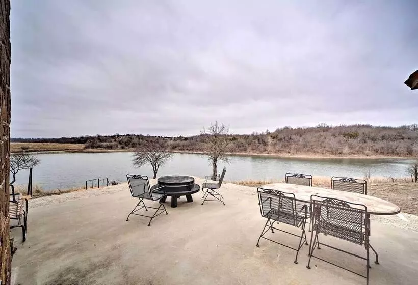 Lakefront Cedar Vale Lodge W/ Private Boat Dock!