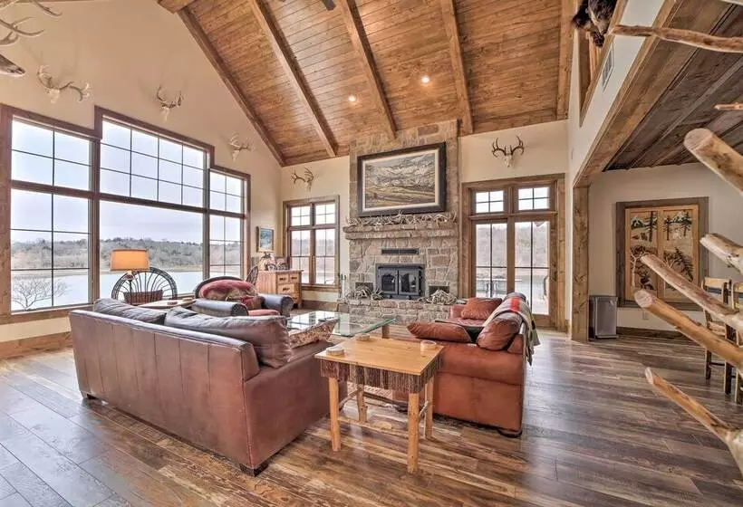 Lakefront Cedar Vale Lodge W/ Private Boat Dock!