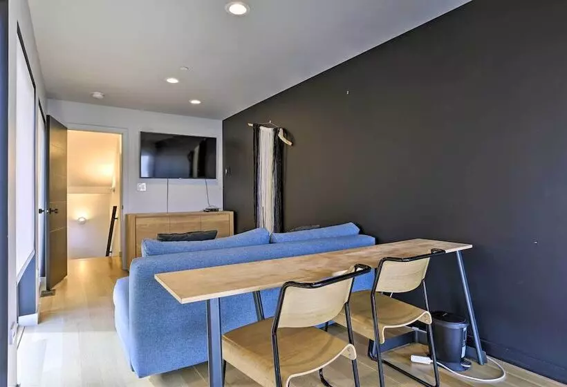 Luxury Long Beach Villa With Ocean Views!