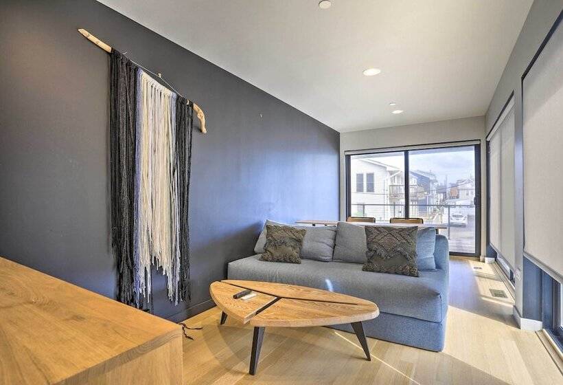 Luxury Long Beach Villa With Ocean Views!