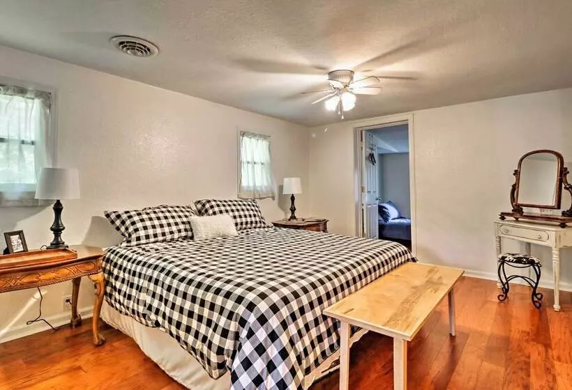 Ottawa Lake Home W/ Bbq & Patio, 15 Mi To Toledo