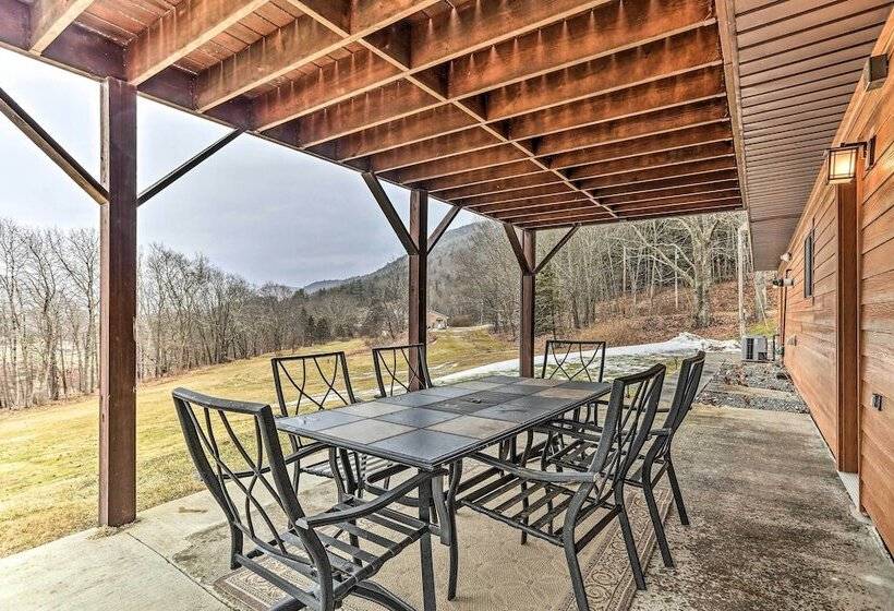Peaceful Hancock Home W/ Patio, Deck & Grill!