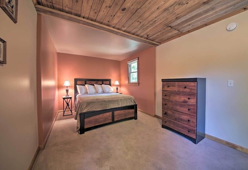 Pet Friendly Cottage W/ Fire Pit   3 Mi To Siu!