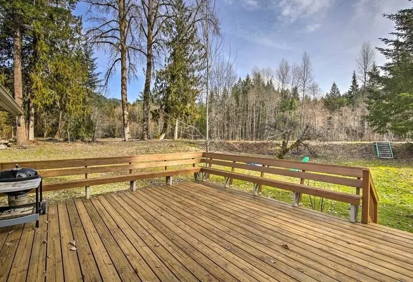 Remote Escape: Riverside Home W/ Scenic Views