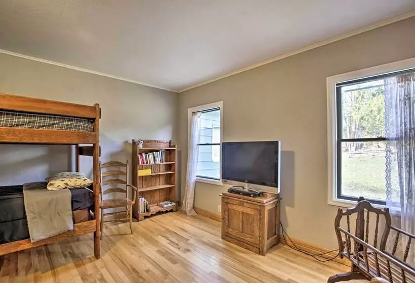 Remote Escape: Riverside Home W/ Scenic Views