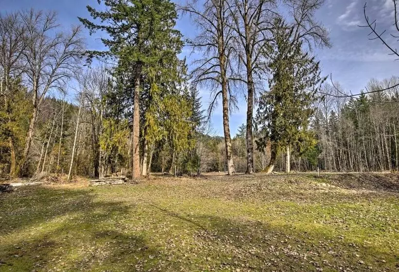 Remote Escape: Riverside Home W/ Scenic Views