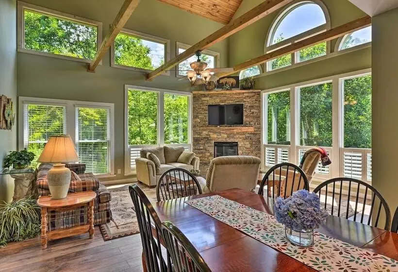 Renovated Home W/ Private Dock On Watauga Lake