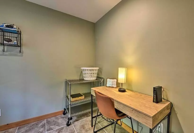 Renovated Home W/ Private Dock On Watauga Lake