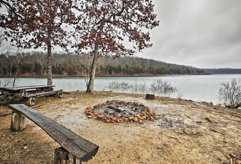 Rustic Stockton Lake Cabin Half Mile To Boat Ramp!