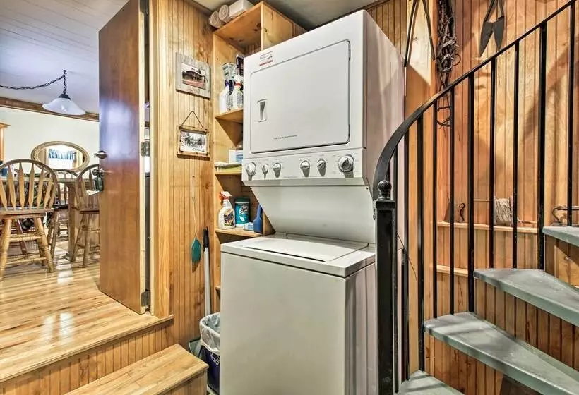 Rustic Stockton Lake Cabin Half Mile To Boat Ramp!