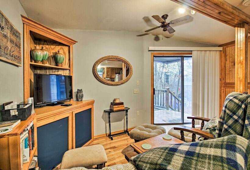 Rustic Stockton Lake Cabin Half Mile To Boat Ramp!