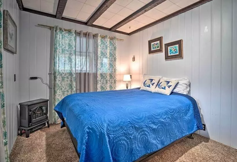 Serenity By The Sea   Chic Oceanfront Home W/ Deck