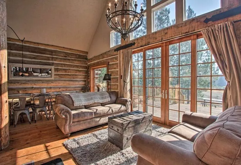 Snow Pine Retreat   Remote Crescent Log Cabin!