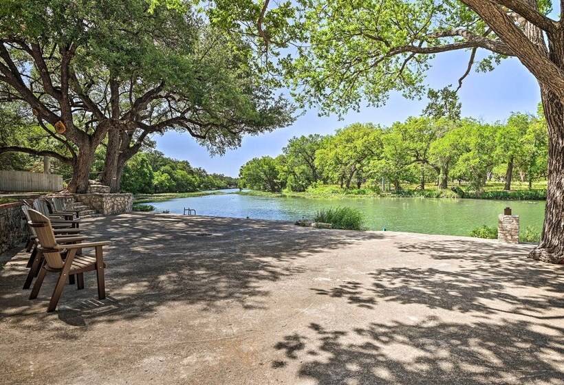 Spacious Christoval Home With Riverfront Oasis!