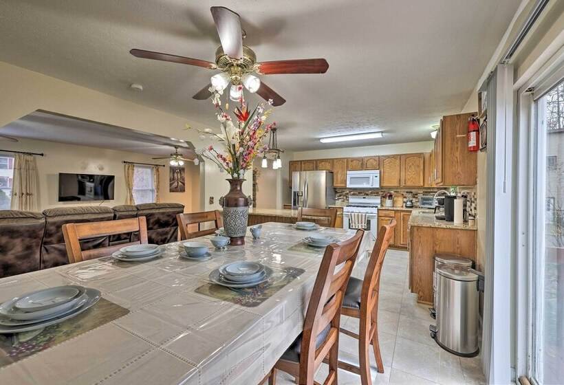 Spacious Poconos Lakefront Home W/ Dock & Grill!