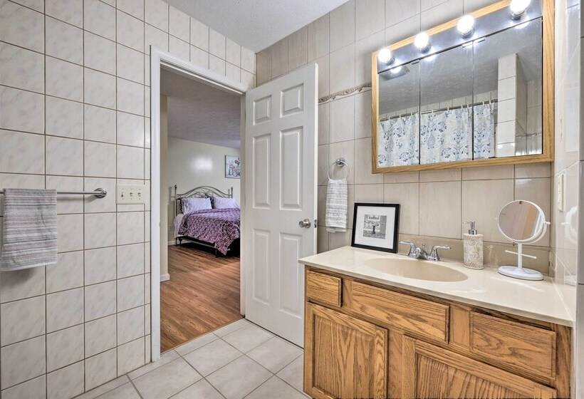 Spacious Poconos Lakefront Home W/ Dock & Grill!