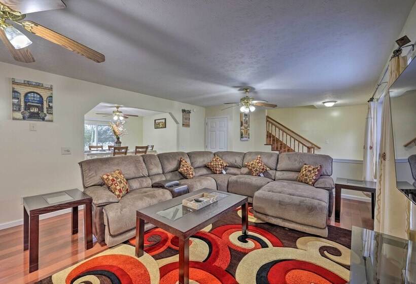 Spacious Poconos Lakefront Home W/ Dock & Grill!