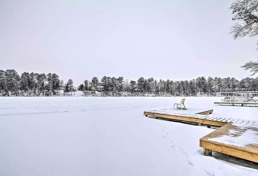 Stylish Chetek Hideaway W/ Lake + Dock Access!